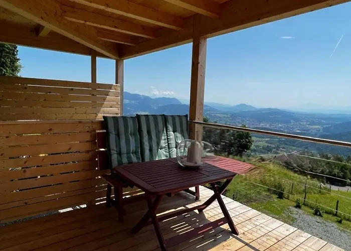 Mit Aussichthochzehn شقة Himmelberg