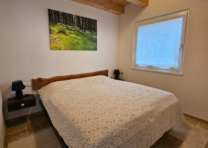 شقة Mit Aussichthochzehn