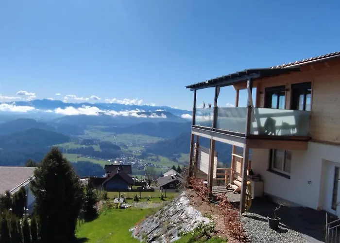 شقة Mit Aussichthochzehn Himmelberg